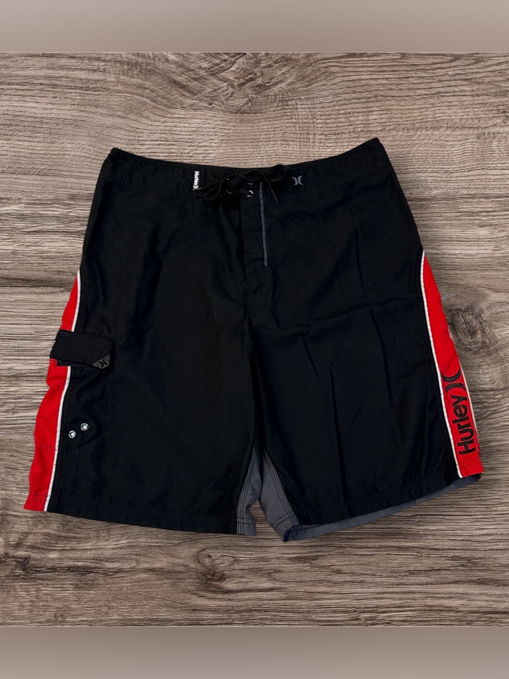 Hurly Red/Black/Gray Men’s Swim Trunks Size 36 Quick Dry